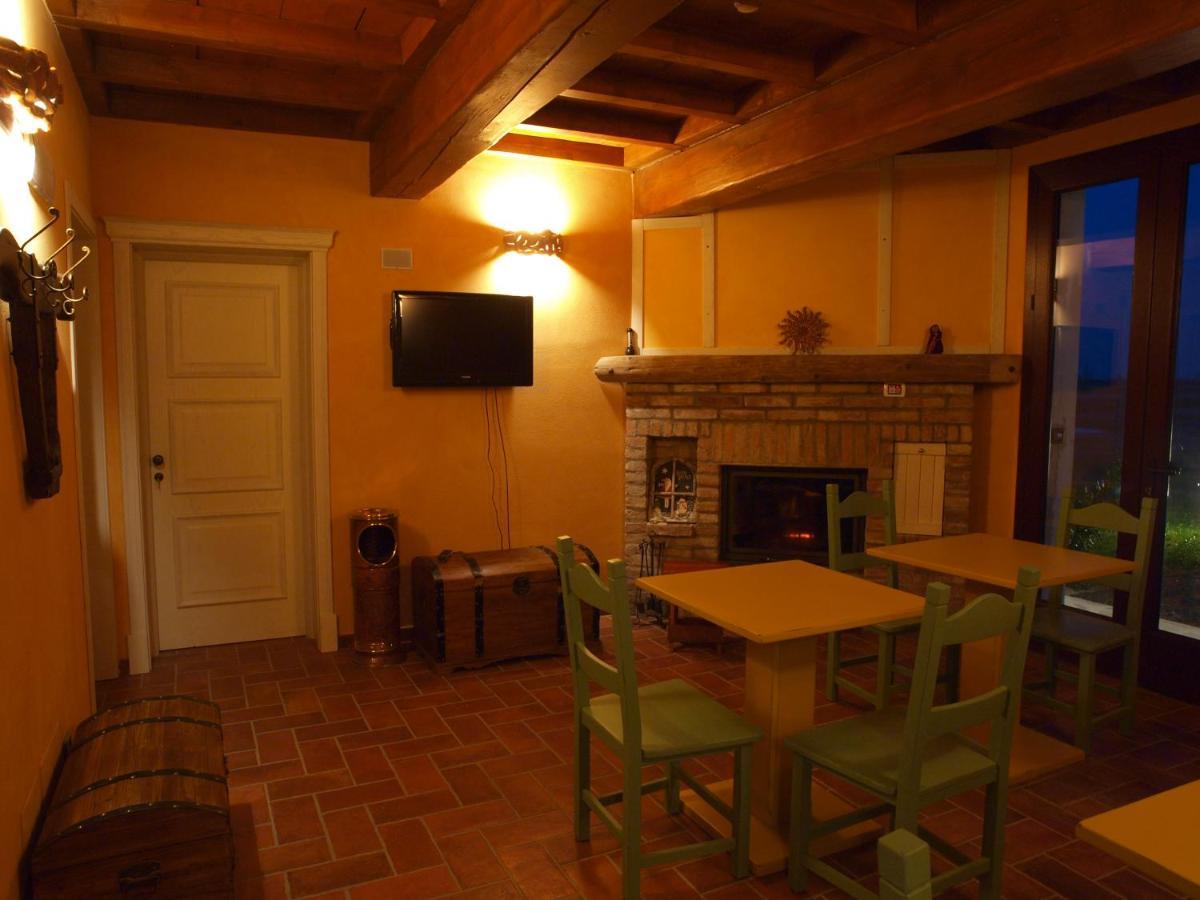 Agriturismo Al Navile Malalbergo Exteriér fotografie