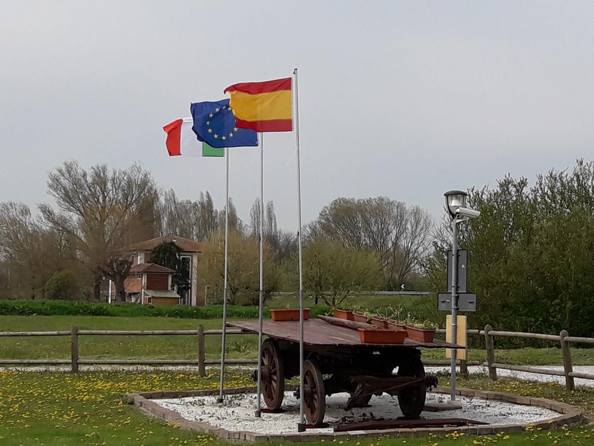 Agriturismo Al Navile Malalbergo Exteriér fotografie